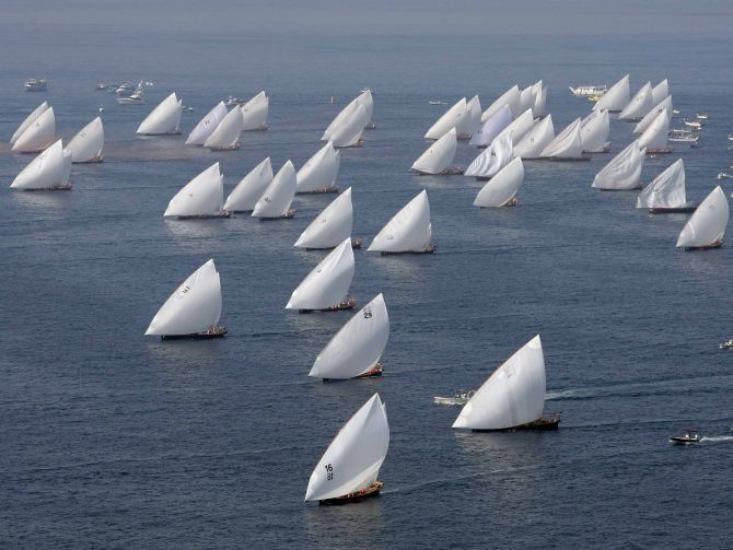 20120424_Al-Gaffal-Long-Distance-Race-60ft-Traditional-Dhows.jpg