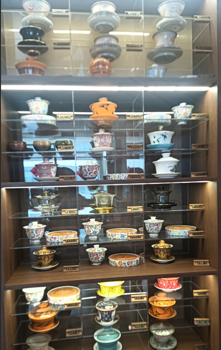 中式手工盖碗茶具.png