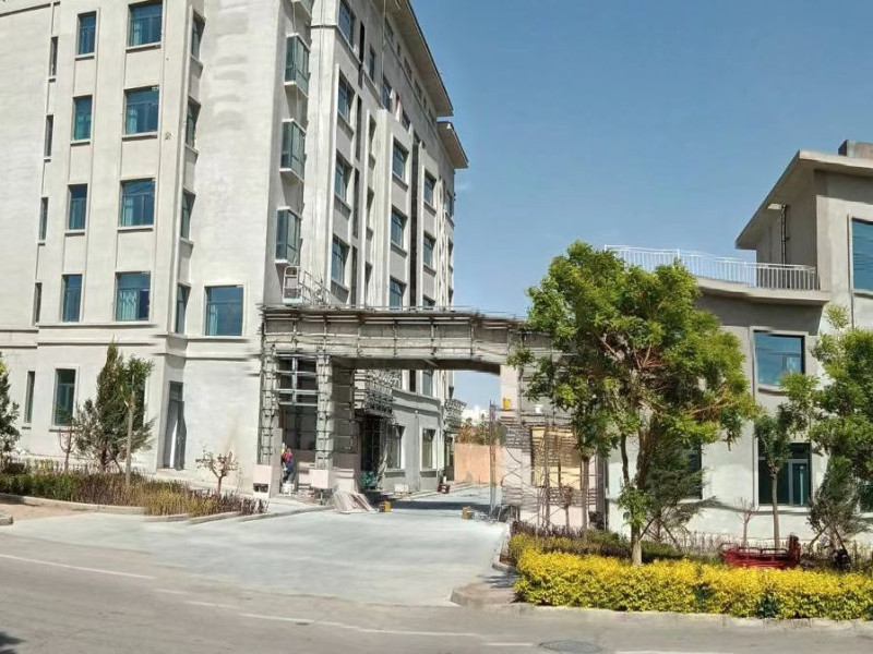 甘肃民勤康养基地外景图：Minqin_Healthcare_Base_Exterior.jpg