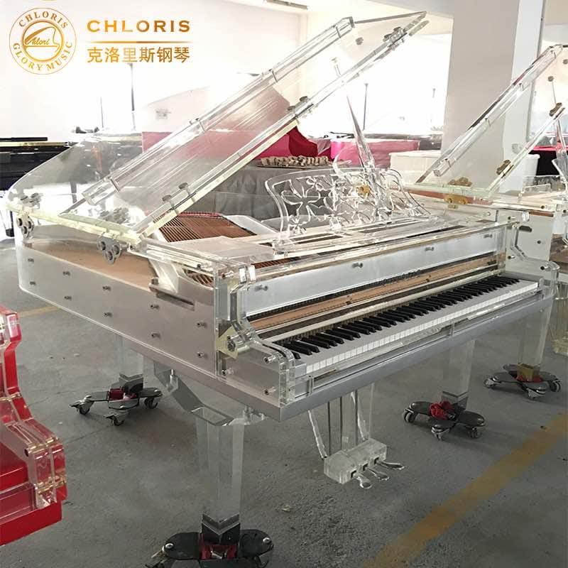 Glass Piano / 38085358_917589508443112_3682235974378586112_n.jpg 38085358_917589508443112_3682235974378586112_n.jpg